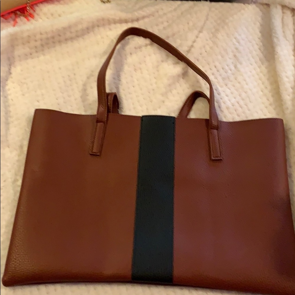 Vince Camuto tote